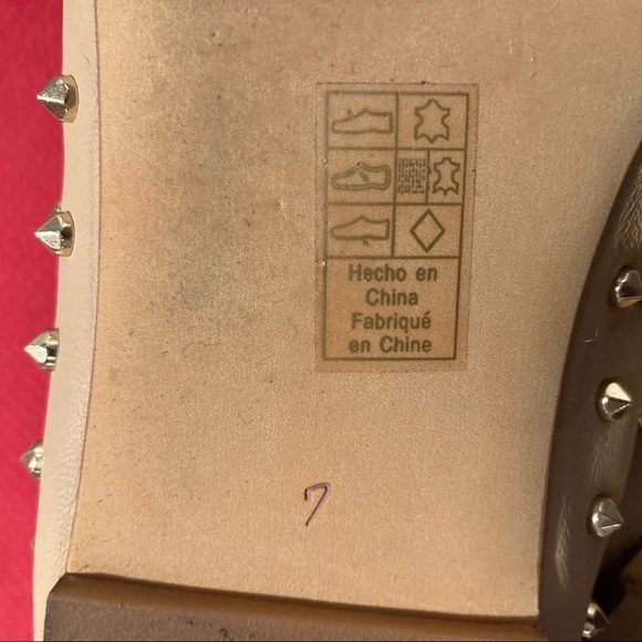 SAM EDELMAN Sz 7 Ballerina Golden  Studs Studded Flats - Picture 6 of 8